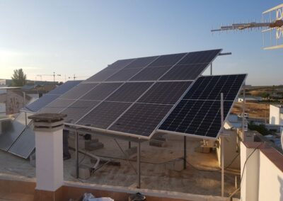 carulense instalaciones fotovoltaicas 12 400x284 - Trabajos Realizados