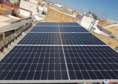 carulense instalaciones fotovoltaicas 2 400x284 - Trabajos Realizados