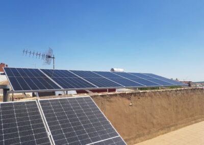 carulense instalaciones fotovoltaicas 8 400x284 - Trabajos Realizados